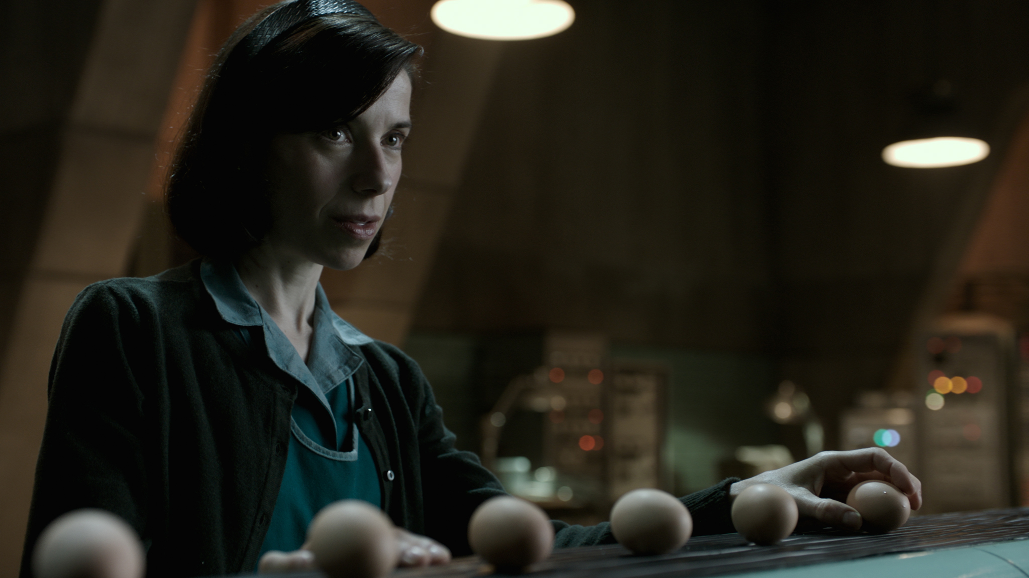 ShapeOfWater_SallyHawkins_2.jpg