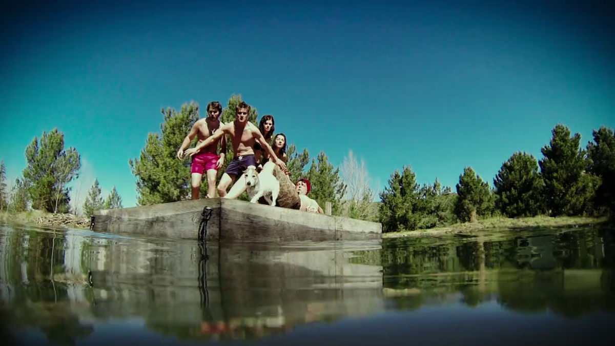 Zombeavers-photo2.jpeg