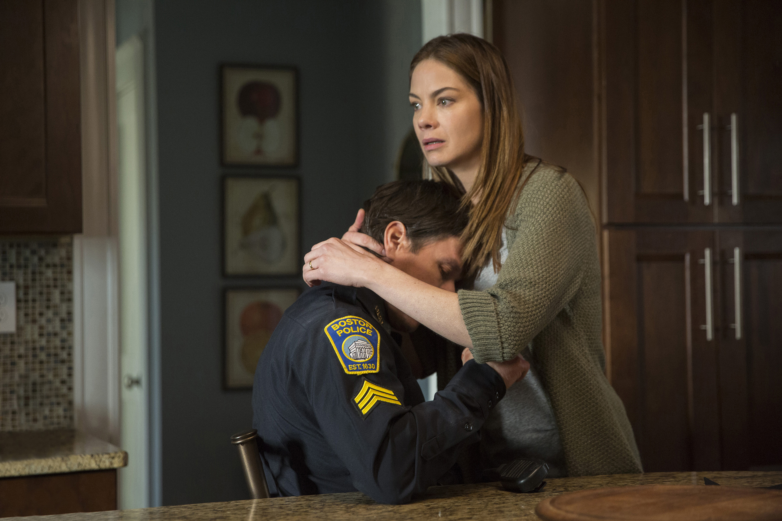 PatriotsDay_MarkWahlberg_MichelleMonaghan_3.jpg