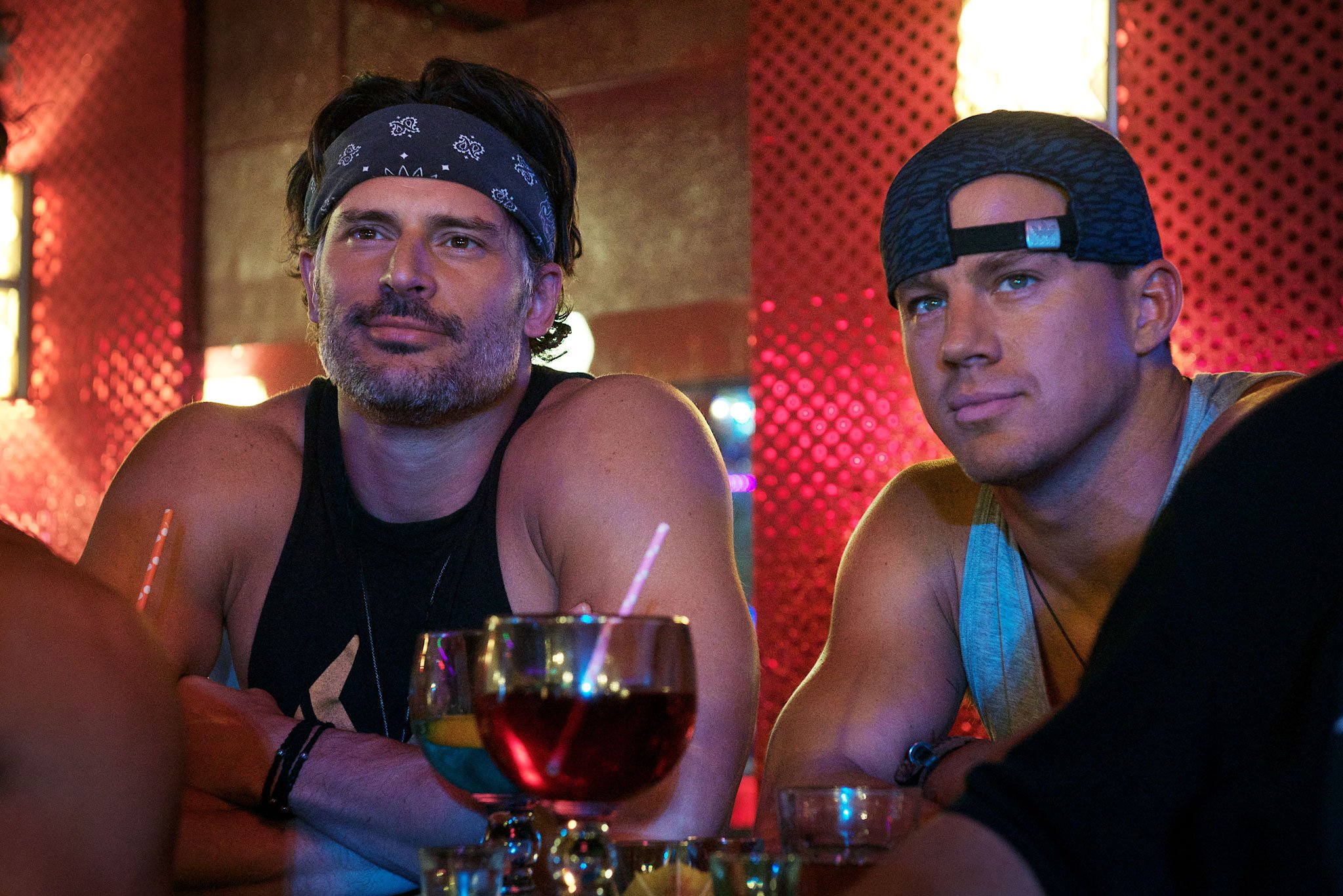 MagicMikeXXL6_2048.jpg