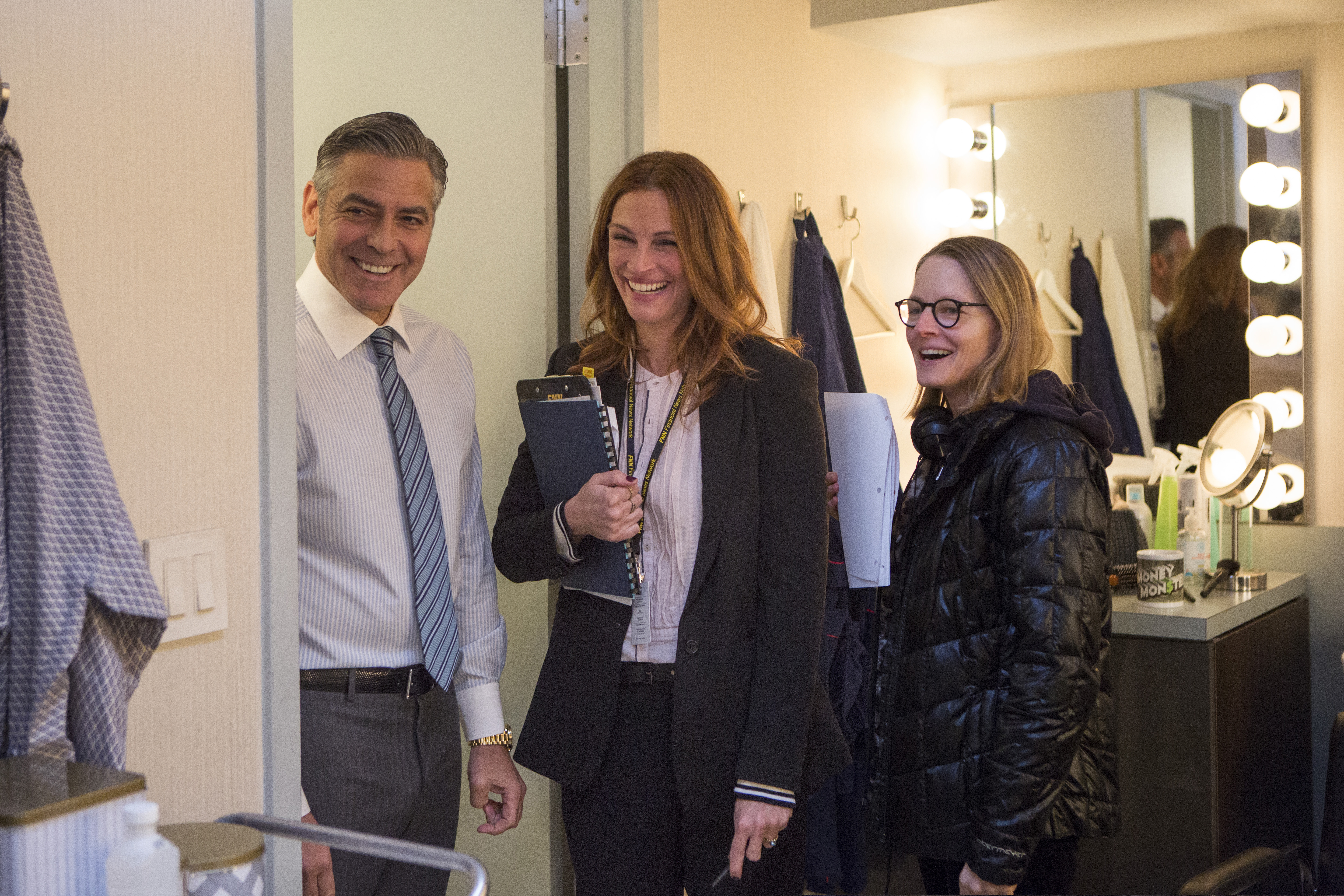 MoneyMonster_GeorgeClooney_JuliaRoberts_JodieFoster_3.jpg