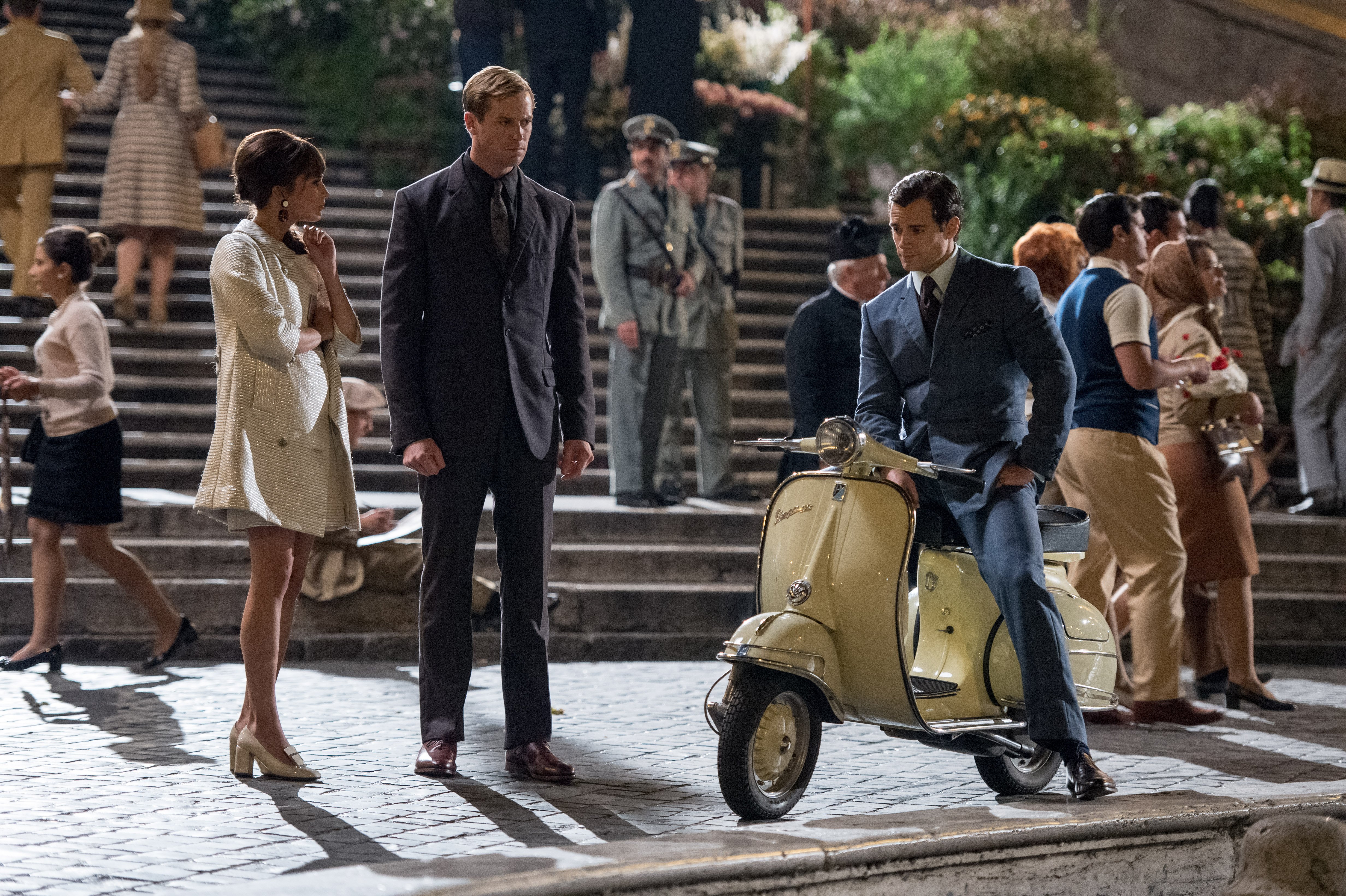 ManFromUncle_HenryCavill_ArmieHammer_AliciaVikander_1.jpg